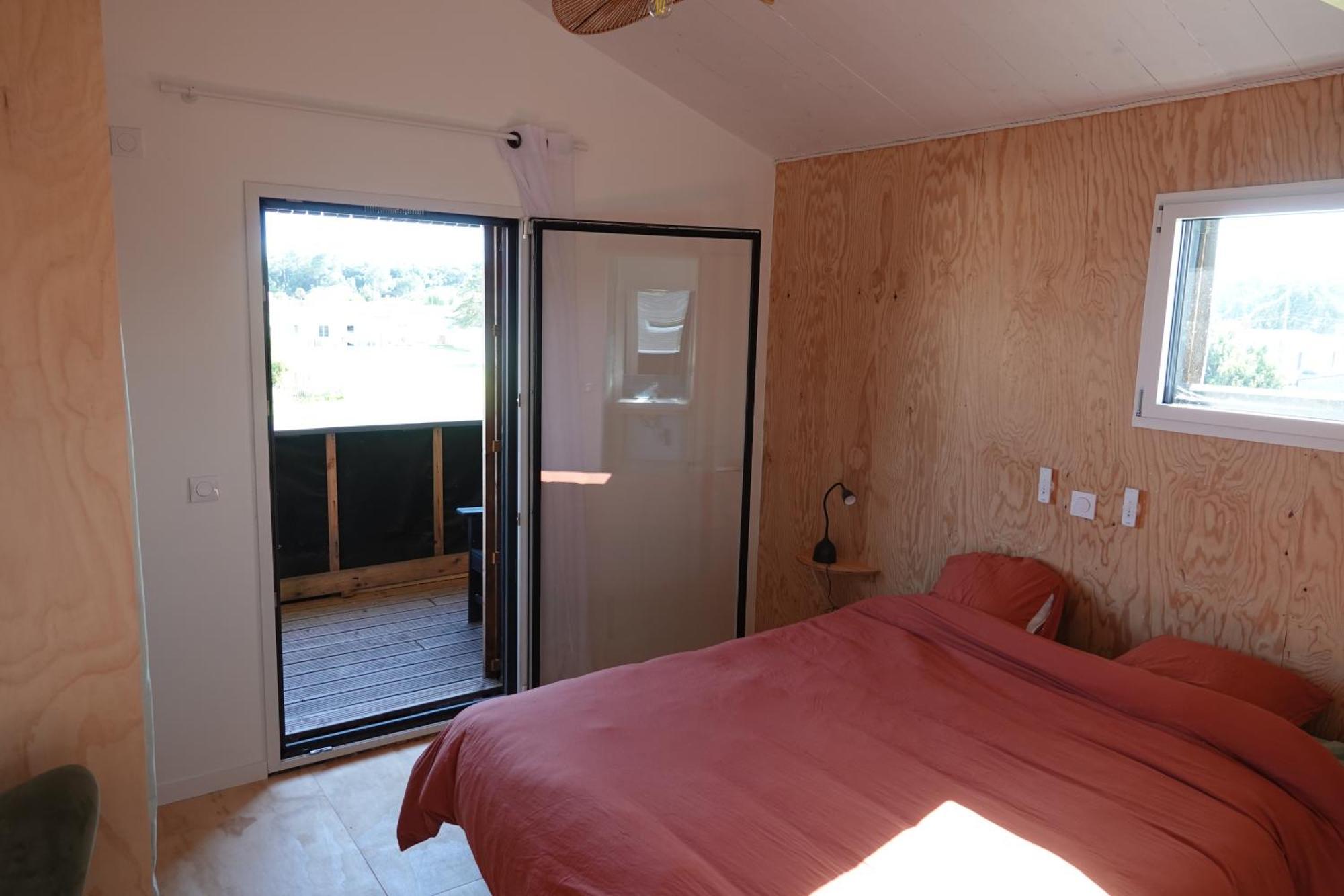 Holiday home Maison Bois, Les Conches 10 Pers Longeville-sur-Mer