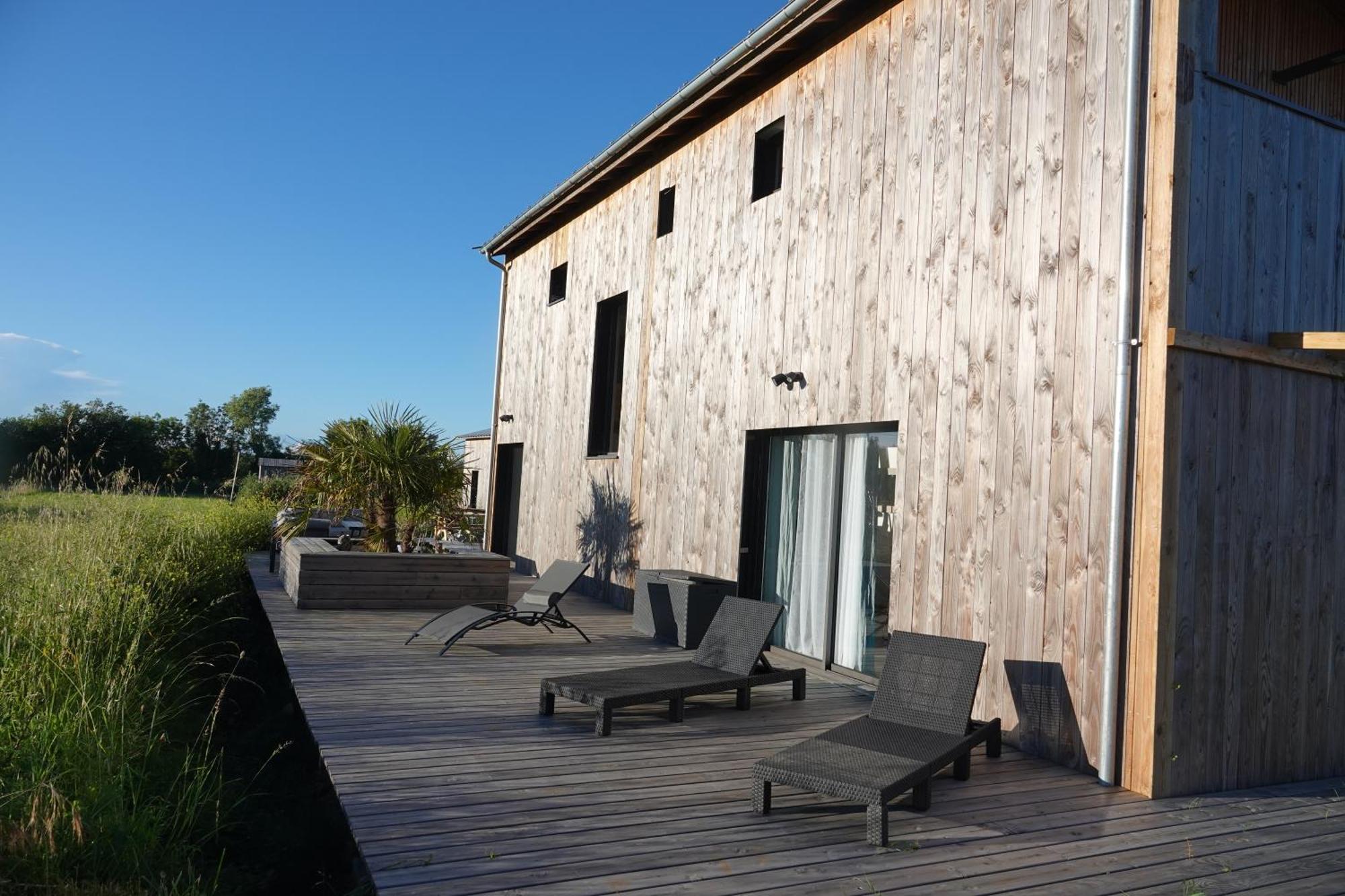 Maison Bois, Les Conches 10 Pers Holiday home
