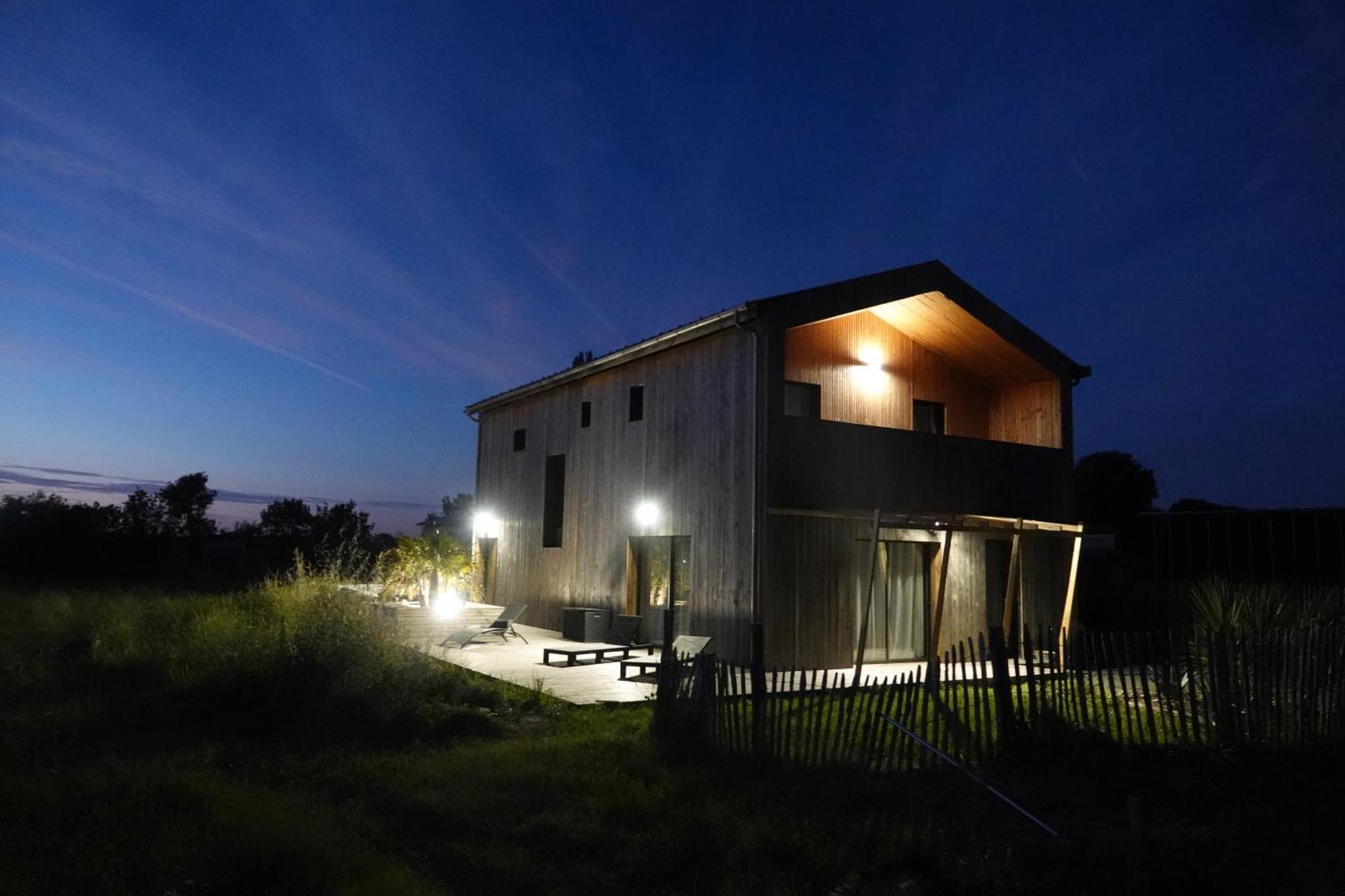 Maison Bois, Les Conches 10 Pers * Longeville-sur-Mer